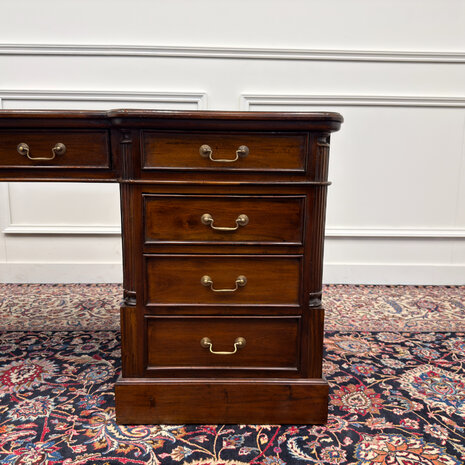 Klassiek-Engels-Oud-Antiek-Vintage-Chesterfield-Bureau-Desk-Groen-Leder