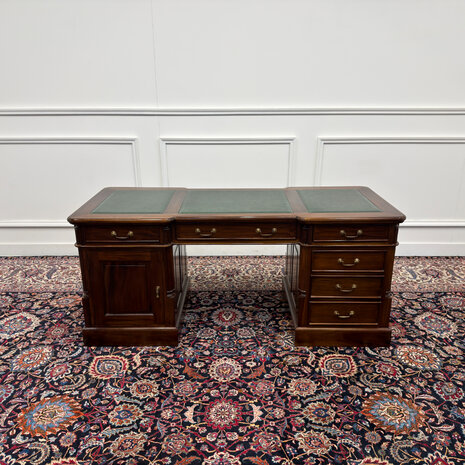 Klassiek-Engels-Oud-Antiek-Vintage-Chesterfield-Bureau-Desk-Groen-Leder