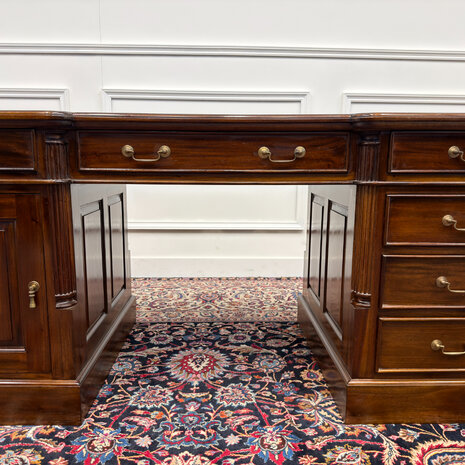 Klassiek-Engels-Oud-Antiek-Vintage-Chesterfield-Bureau-Desk-Groen-Leder