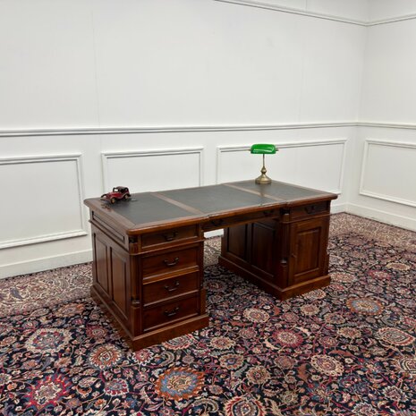 Klassiek-Engels-Oud-Antiek-Chesterfield-Vintage-Bureau-Desk-Partnerdesk-Zwart-Leder