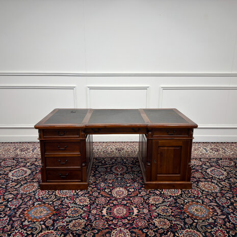 Klassiek-Engels-Oud-Antiek-Chesterfield-Vintage-Bureau-Desk-Partnerdesk-Zwart-Leder