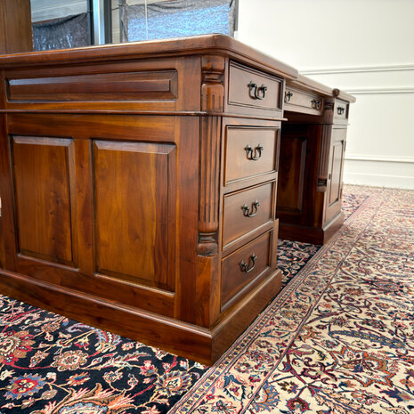 Klassiek-Engels-Oud-Antiek-Chesterfield-Vintage-Bureau-Desk-Partnerdesk-Zwart-Leder