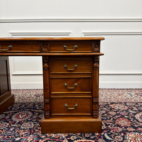 Klassiek-Engels-Antiek-Oud-Vintage-Chesterfield-Bureau-Desk-Bruin-Leder