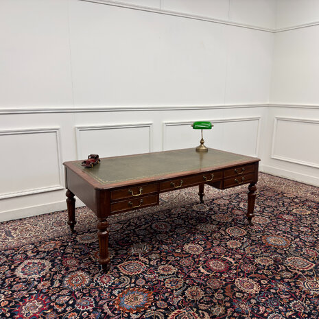 Klassiek-Engels-Antiek-Oud-Vintage-Chesterfield-Bureau-Desk-Schrijftafel-Groen-Leder