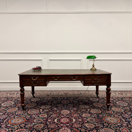 Klassiek-Engels-Antiek-Oud-Vintage-Chesterfield-Bureau-Desk-Schrijftafel-Groen-Leder