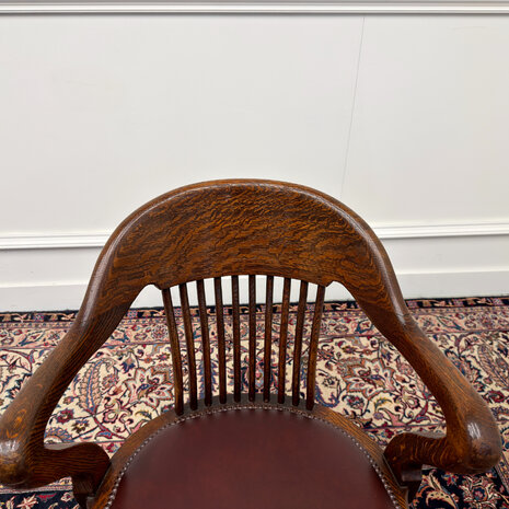 Klassiek-Antiek-Engels-Oud-Vintage-Chesterfield-Bureaustoel-Captain-Chair