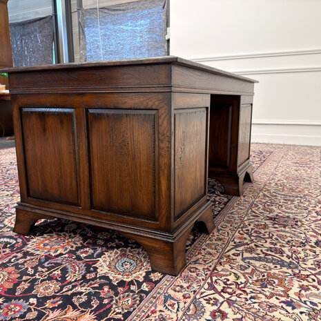 Klassiek-Antiek-Engels-Oud-Vintage-Chesterfield-RAC-Royal-Antique-Collection-Bureau-Desk-Groen-Leder
