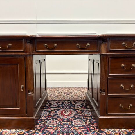 Klassiek-Antiek-Engels-Oud-Vintage-Chesterfield-Bureau-Desk-Groen-Leder