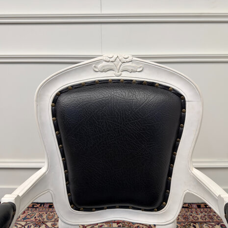 Klassiek-Antiek-Engels-Oud-Vintage-Chesterfield-Wit-Witte-Set-Bureau-Desk-Zwart-Leder-met-Bureaustoel-President-Chair
