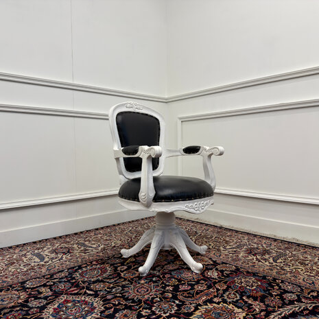 Klassiek-Antiek-Engels-Oud-Vintage-Chesterfield-Wit-Witte-Set-Bureau-Desk-Zwart-Leder-met-Bureaustoel-President-Chair