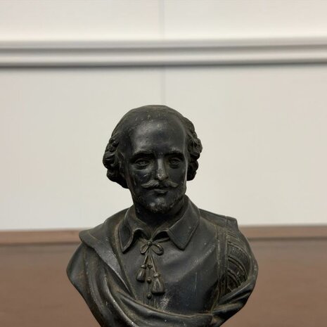 Antiek-brons-borstbeeld-William-Shakespeare-3