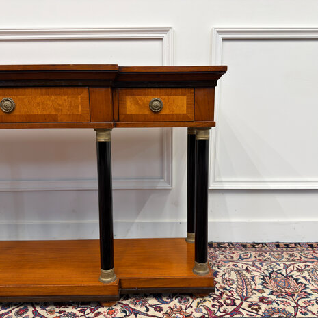 Klassiek-Engels-Antiek-Oud-Vintage-Chesterfield-Empire-Selva-Italiaans-Sidetable-Side-table-Sideboard