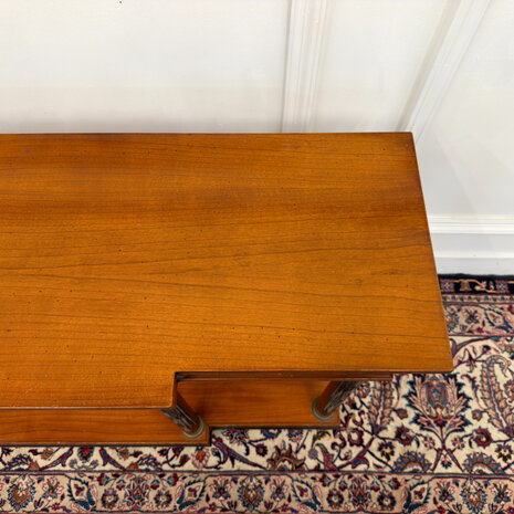 Klassiek-Engels-Antiek-Oud-Vintage-Chesterfield-Empire-Selva-Italiaans-Sidetable-Side-table-Sideboard