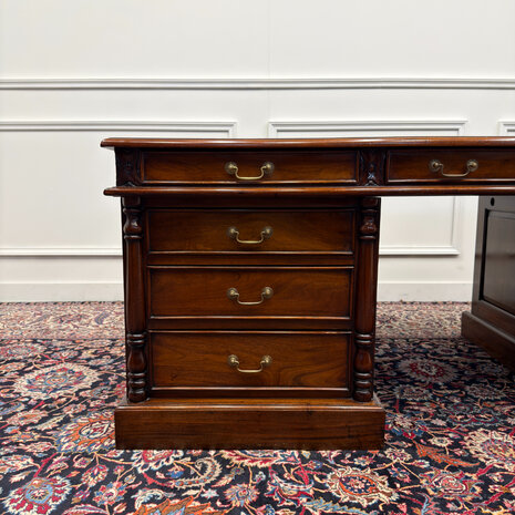 Klassiek-Engels-Antiek-Oud-Vintage-Chesterfield-Groot-Bureau-Desk-Groen-Leder