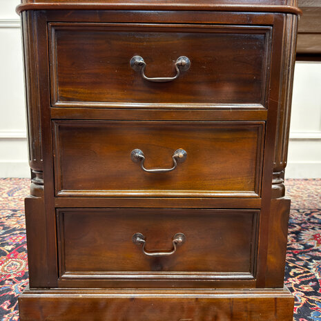 Klassiek-Engels-Antiek-Oud-Vintage-Chesterfield-Bureau-Desk-Partnerdesk-Set-Zwart-Leder-Met-Stoelen