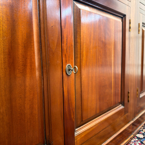 Klassiek-Engels-Antiek-Oud-Vintage-Chesterfield-Boekenkast-Bibliotheekkast-Kast
