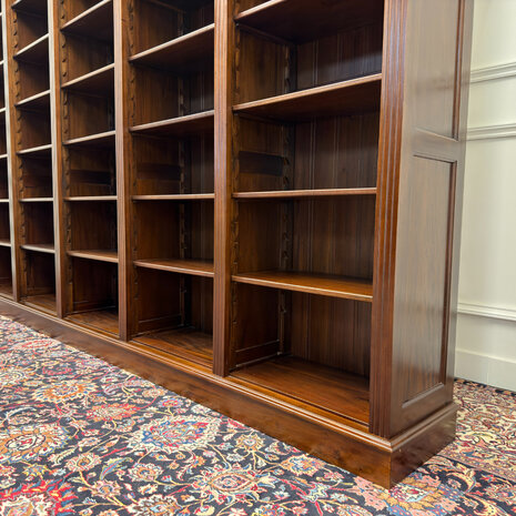 Klassiek-Engels-Antiek-Oud-Vintage-Chesterfiel-Grote-Open-Boekenkast-Kast-11