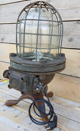 Antike industrial stehlampe - VI1