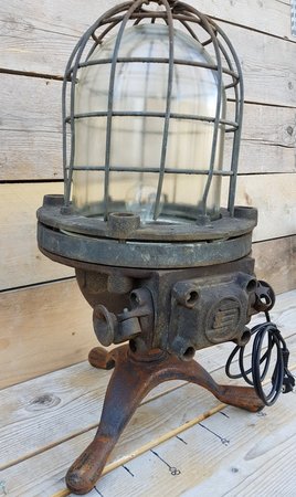 Antike industrial stehlampe - VI1