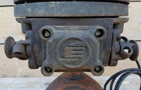 Antike industrial stehlampe - VI1