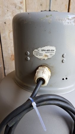 Vintage fabriklampe - HI8