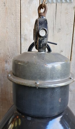 GroĂe antike fabriklampe - HI20