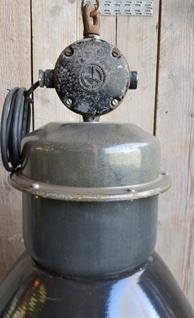 GroĂe antike fabriklampe - HI20