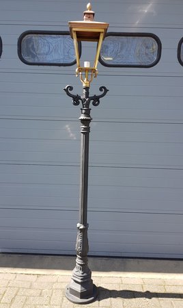 Gusseisen laterne Lelie groß mit kupfer quadratische lampenschirm