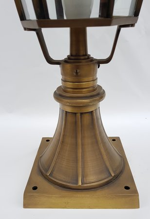 Sechseckige messing sockellaterne mit schinkel 80 cm