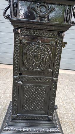 Englischer freistehender briefkasten schwarz