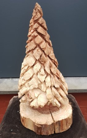 Weihnachtsbaum holzschnitzerei