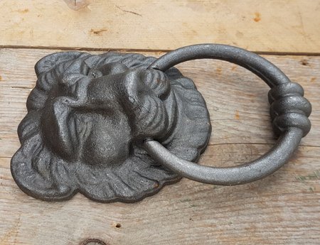 Gusseisen türklopfer Löwe