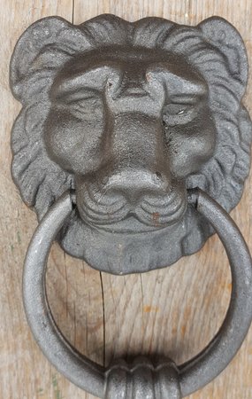 Gusseisen türklopfer Löwe