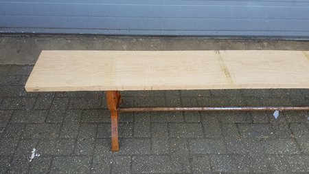 Rustikale Gartenbank mit Eichenholz