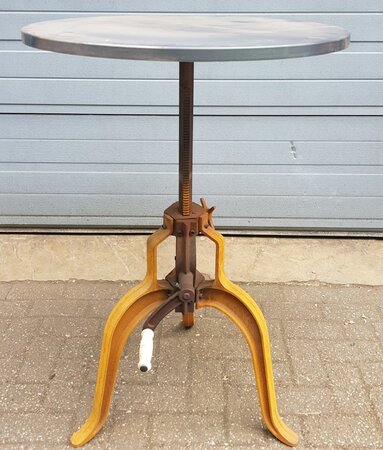 Industrial verstellbarer Stehtisch