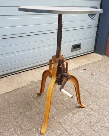 Industrial verstellbarer Stehtisch