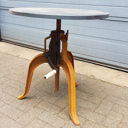 Industrie tisch