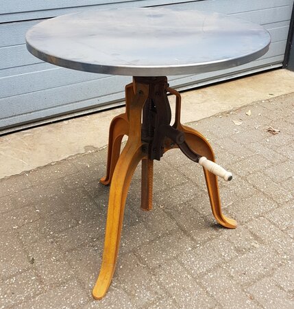 Industrie tisch