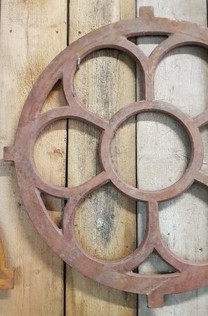 Historische runde gusseisen fenster - R4A