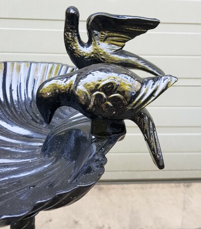 VogeltrÀnke aus aluguss