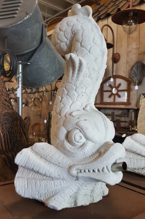 Wasserspeier Fisch aus Beton