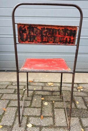 Vintage metall stuhl