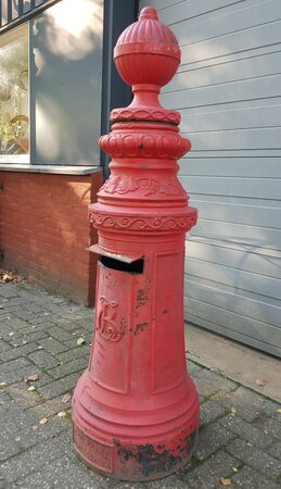 Antike runde gusseisen briefkasten Fonderies Buissin