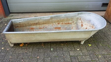 Alte Französische Zinkbadewanne