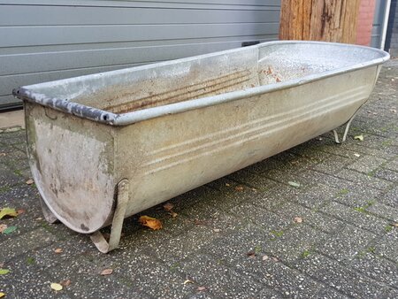 Alte Französische Zinkbadewanne