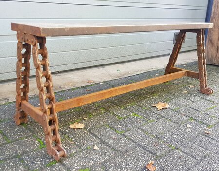Industrial bank aus metall