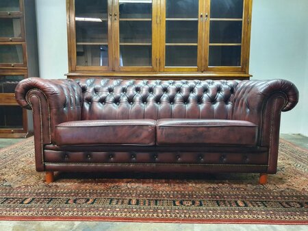 Chesterfield 2-Sitzer Sofa Oxblood
