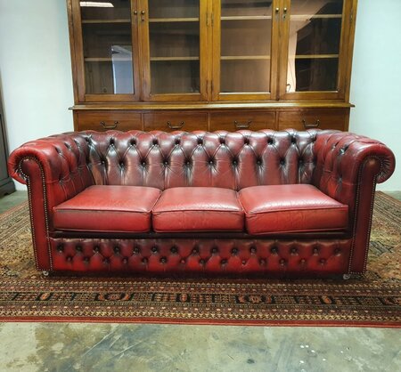 Oxblood Chesterfield 3-Sitzer Sofa