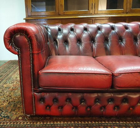 Oxblood Chesterfield 3-Sitzer Sofa