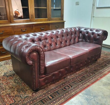 Rotes Chesterfield 3-Sitzer Sofa